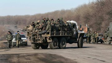 Вывод войск украинской армии из Дебальцево. Донецкая область, 18 февраля 2015.Архивное фото.